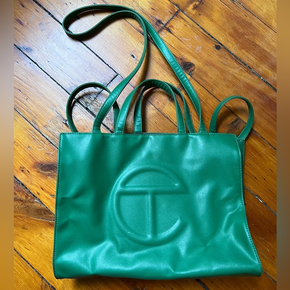 Telfar Medium Shopping Bag – Leaf Green (Limited Drop)